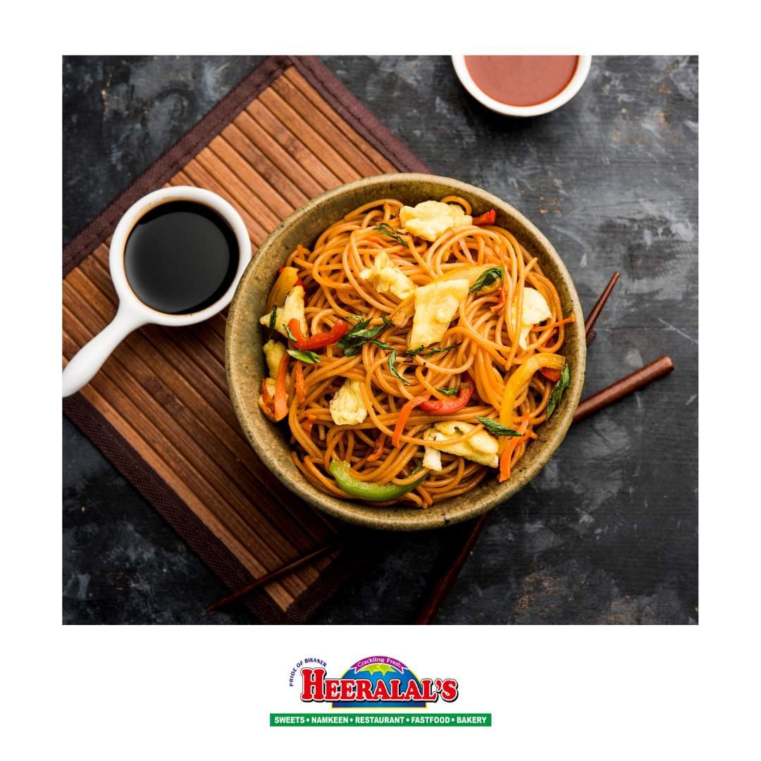 Hakka Noodles